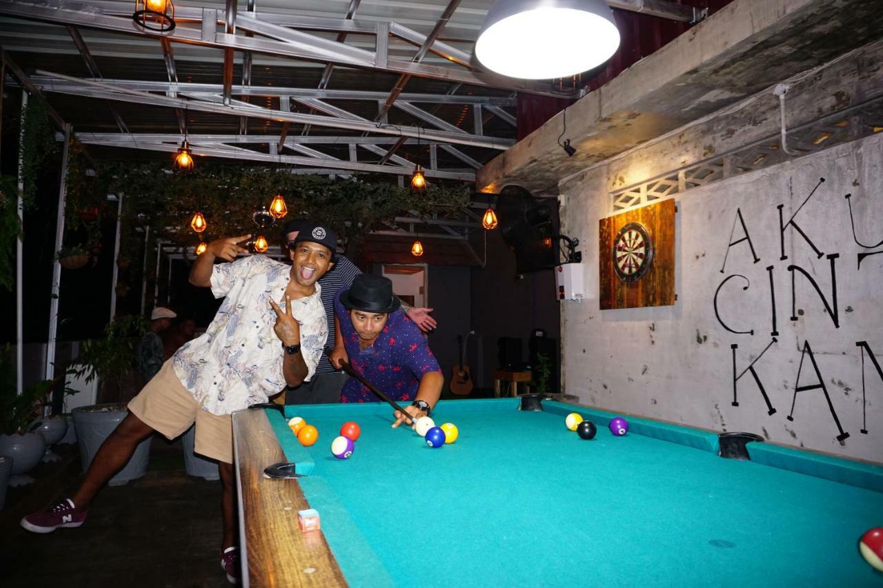 Kokos Hostel Padang City Екстер'єр фото